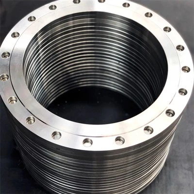Kĺbové príruby Inconel
